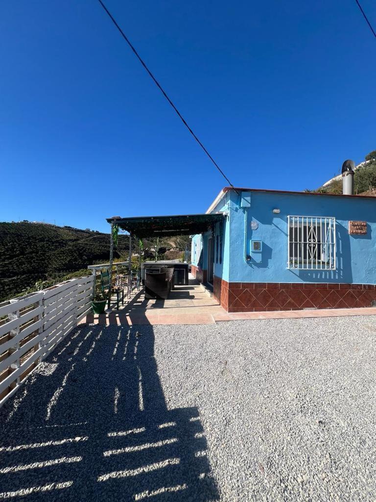 Casa Rural Malaga Monkey Love Con Jacuzzi Iznate Екстериор снимка